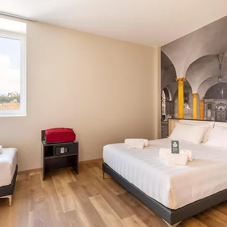 B&B Hotel Brescia מלון