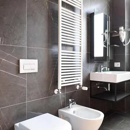 B&B Hotel Brescia מלון 3*