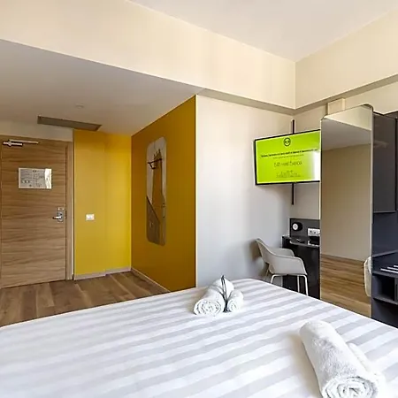 B&B Hotel Brescia 3*