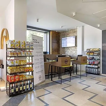 B&B Hotel Brescia ブレシア