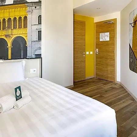 ホテル B&B Hotel Brescia 3*