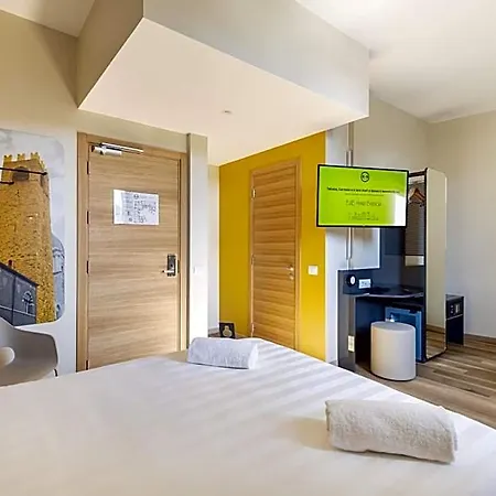 ホテル B&B Hotel Brescia ブレシア