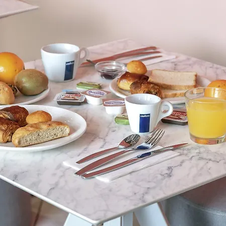 Hotel B&B Hotel Brescia 3*