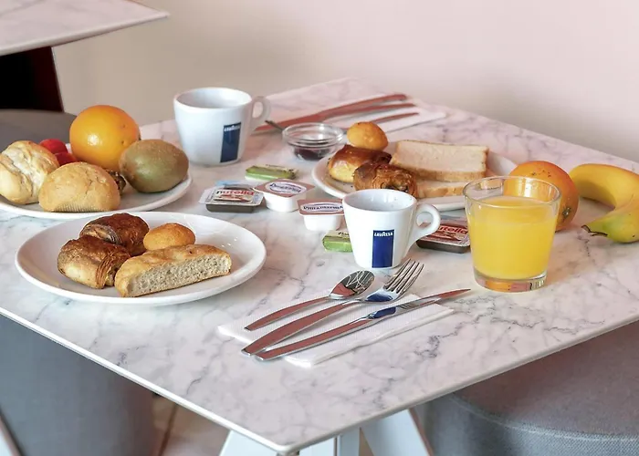 Hotel B&B Hotel Brescia 3*